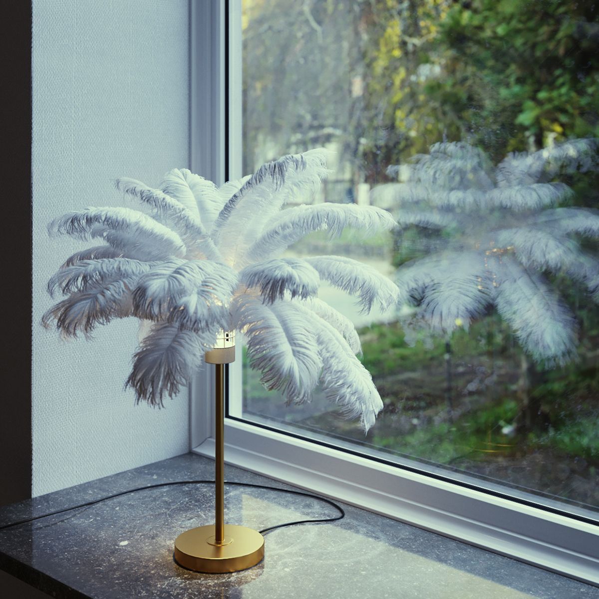 White Feather Table Lamp I